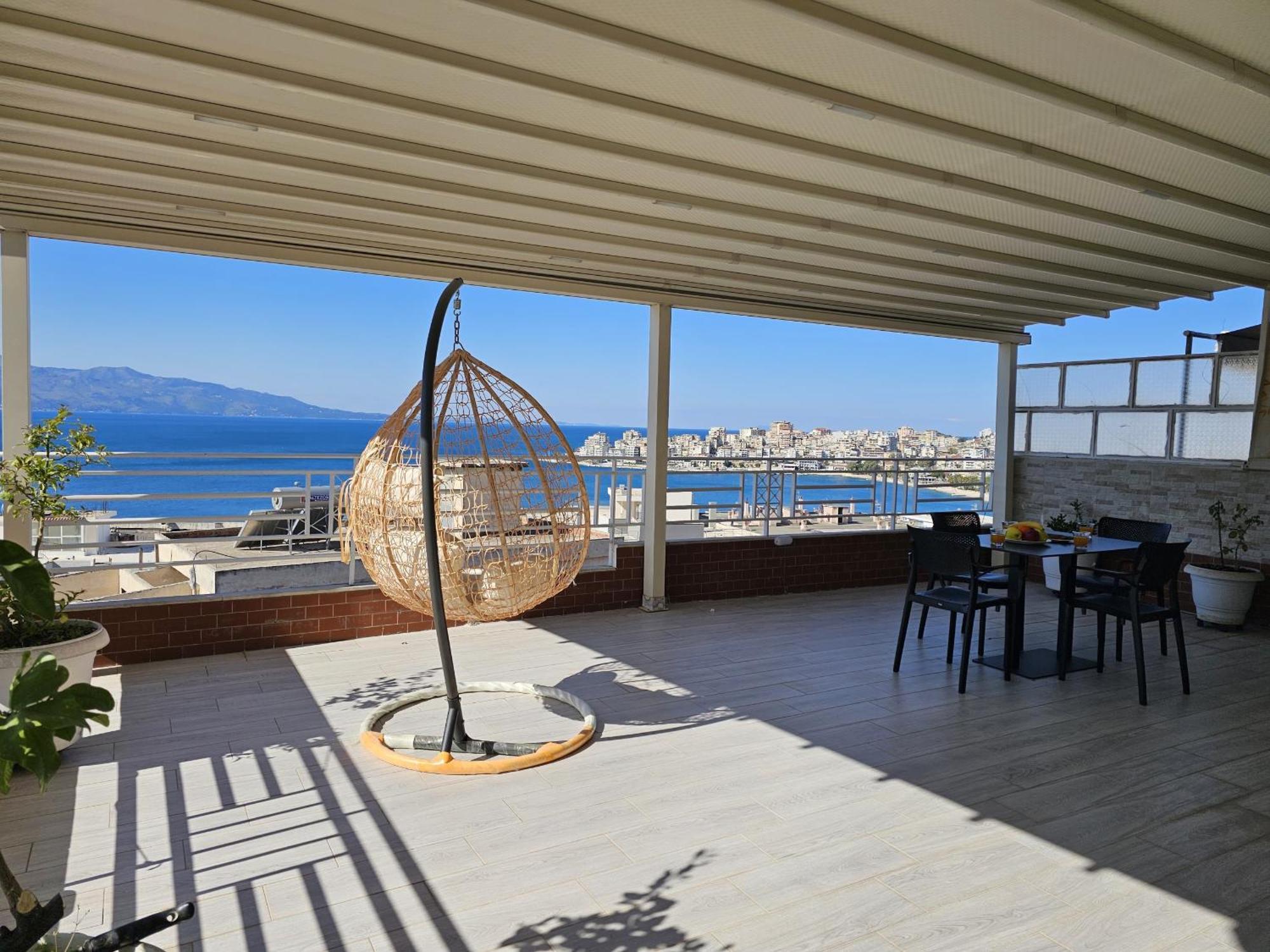 Deep Blue Rooftop - 111 Sarandë Exterior foto